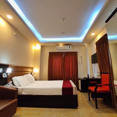 דאהקה Hotel Gulshan Lake View מראה חיצוני תמונה