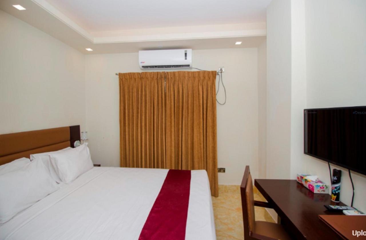 דאהקה Hotel Gulshan Lake View מראה חיצוני תמונה