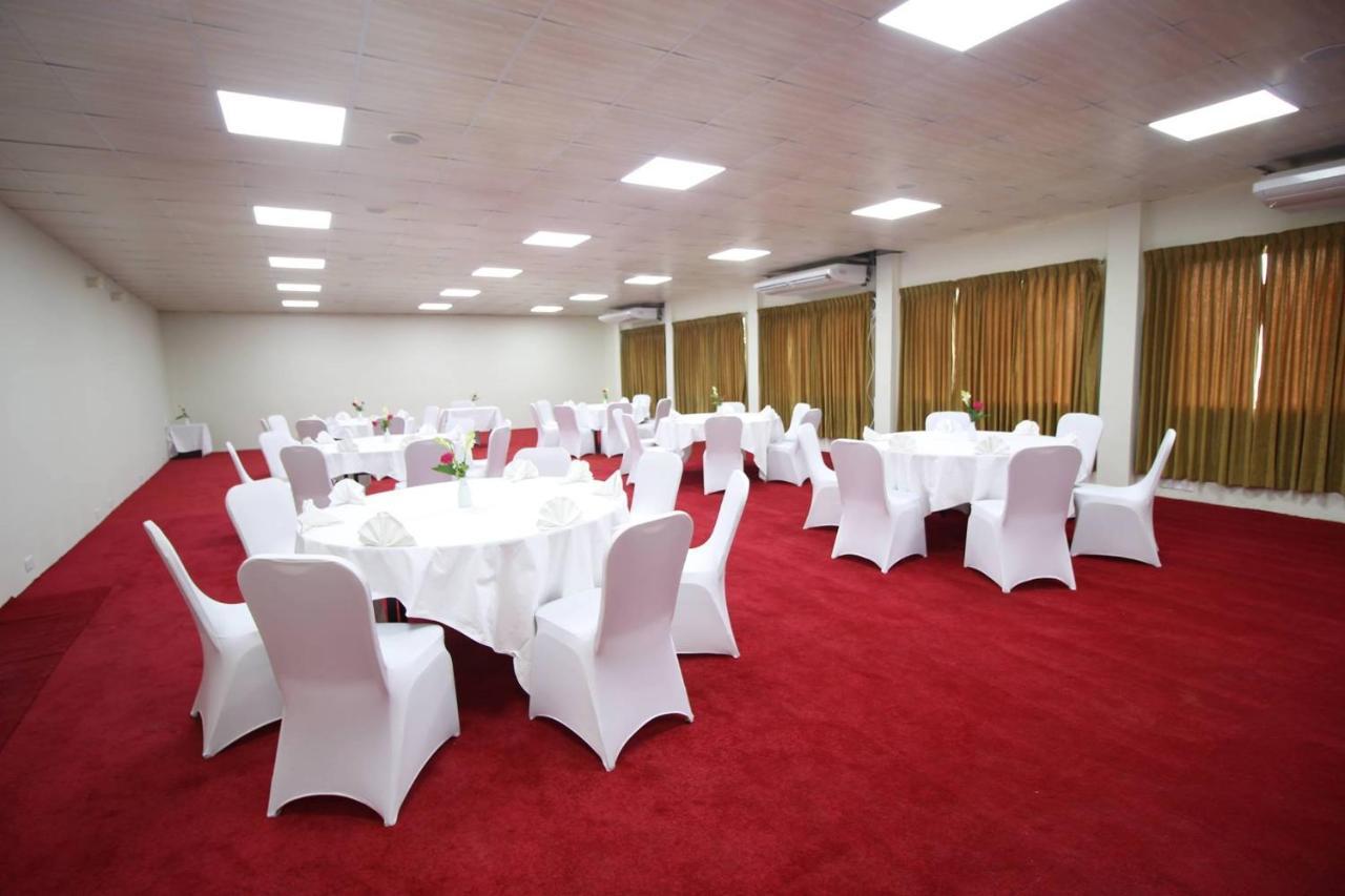 דאהקה Hotel Gulshan Lake View מראה חיצוני תמונה